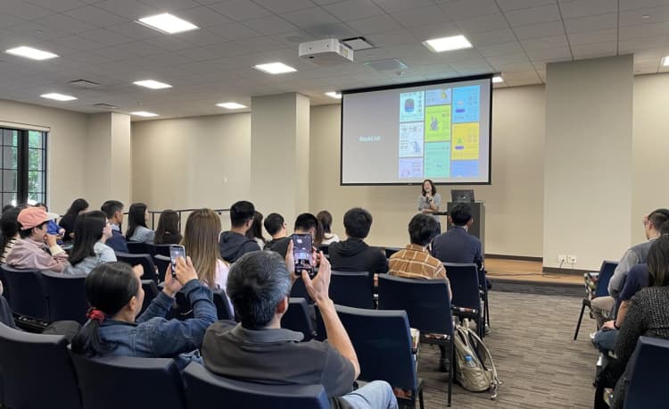 RockFlow founder Vakee Lai was invited to Stanford University to share her experience and thoughts on VC in the AI industry